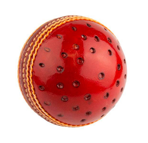 DUKES SPECIAL COACH 156G SWINGER PERFORATED BALL